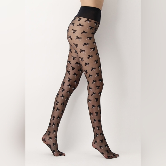OROBLU Accessories - OROBLU Primroses Sheer Tights 20 Denier  Size M Black